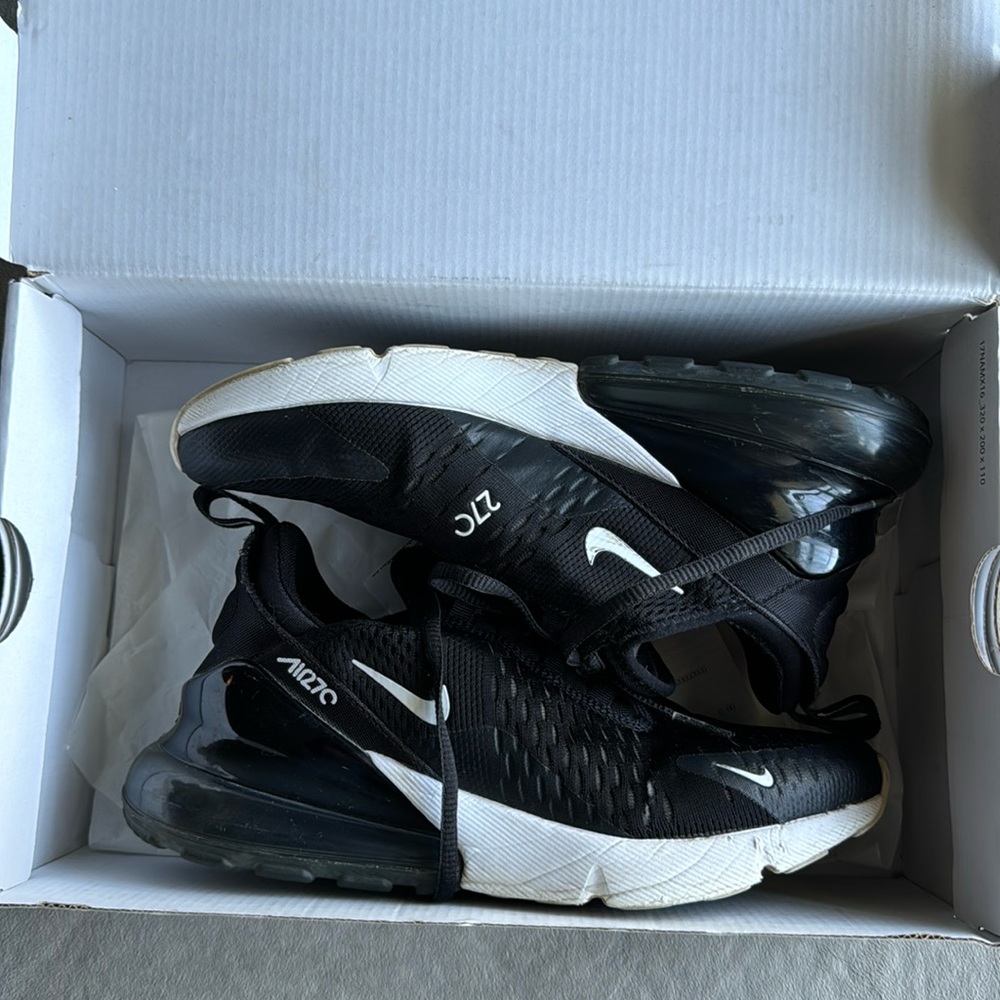 Airmax 270 Size 8